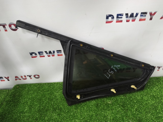 51377405606 BMW Стекло-форточка двери задней правой купить в Хмельницкий