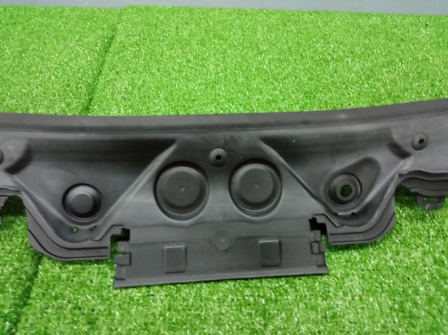 BMW 51717258177 Решетка дворников в наличии Черкассы