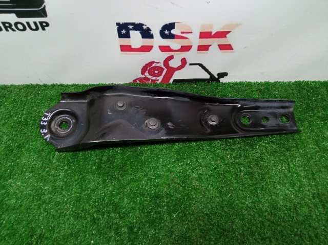 Кронштейн задней балки 554526RR0A NISSAN