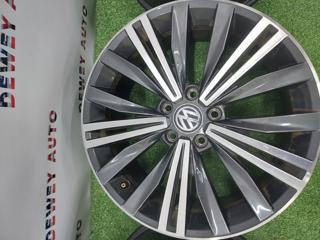 VAG 5NN601025LNQ9 Диски колесные в наличии Кривой Рог