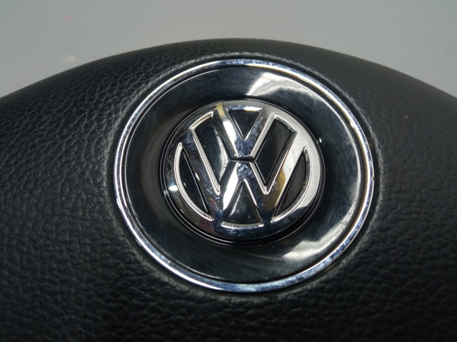 5NN880201LHVF VAG Подушка безопасности (AIRBAG) водительская купить в Николаев