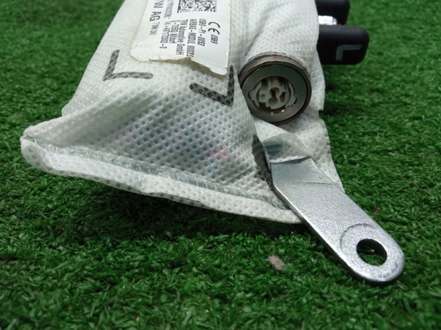 5NN880241D VAG Подушка безопасности (AIRBAG) спинки сиденья левого купить в Чернигов