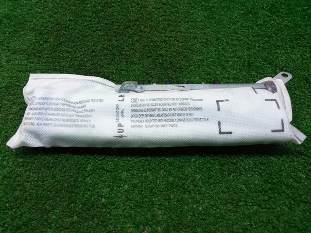 VAG 5NN880242D Подушка безопасности (AIRBAG) спинки сиденья правого в наличии Каменское