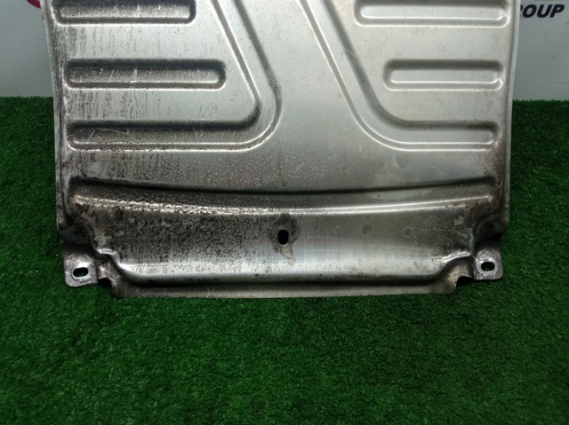 VAG 5QA825230 Защита днища передняя левая в наличии Черновцы