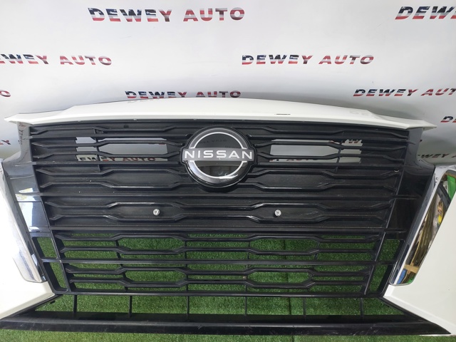 NISSAN 620229HF0H Передний бампер в наличии Чернигов