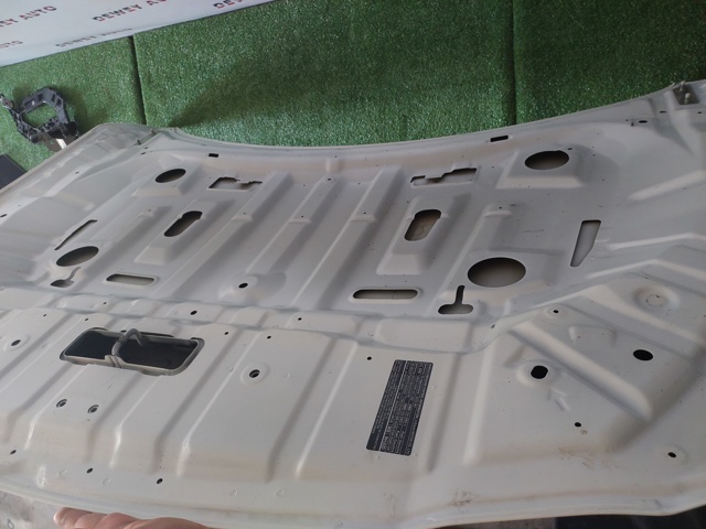 NISSAN 651006CA0B Капот в наличии Ровно