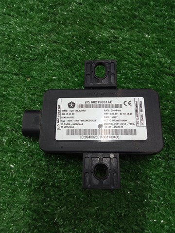 Блок системы контроля давления в шинах 68219831AE CHRYSLER
