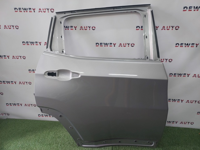 Дверь задняя, правая 68246268AB CHRYSLER