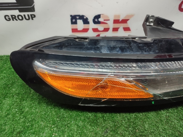 CHRYSLER 68321886AB Фара дневного света правая в наличии Украина