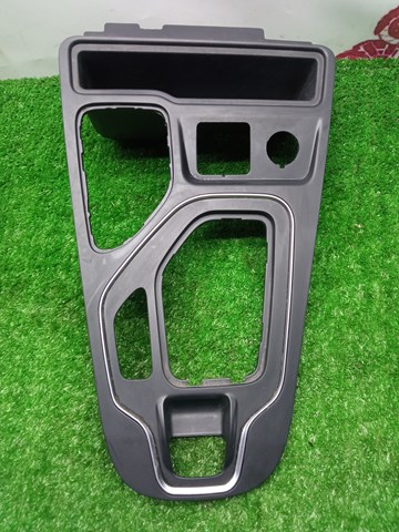 Накладка консоли рычага переключения передач АКПП 6DB75DX9AC CHRYSLER