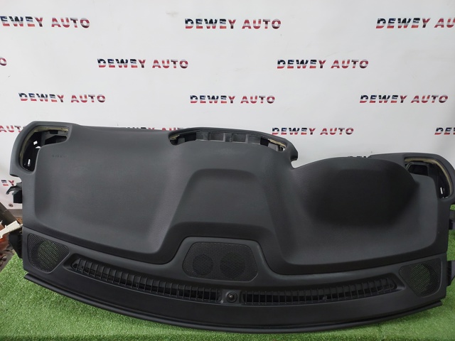 Панель салона передняя "торпедо" 6QZ74DX9AD CHRYSLER