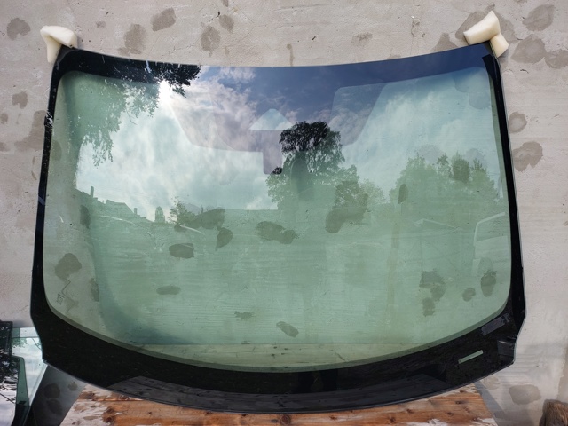 カッティングダイ（中古品） 129 727006RR3C Nissan/Infiniti Стекло лобовое