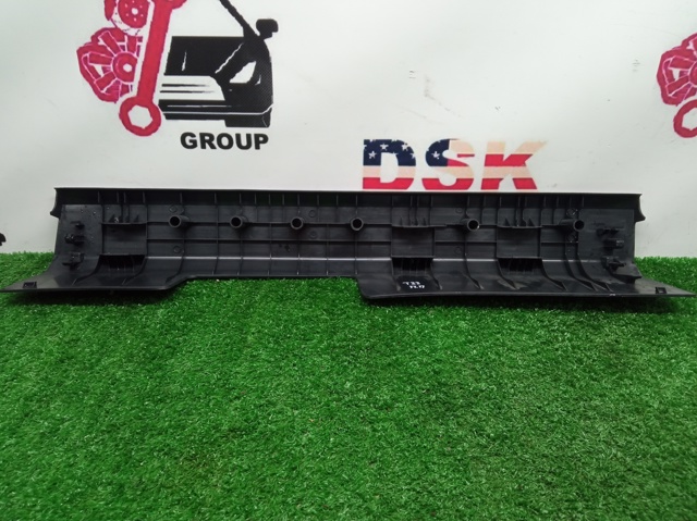 769516RA0A NISSAN купить в Львов
