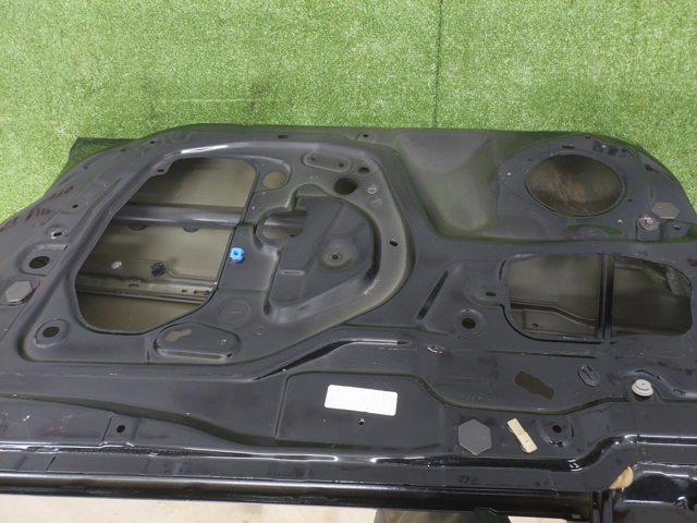 801006CA0A NISSAN Дверь передняя правая купить в Полтава