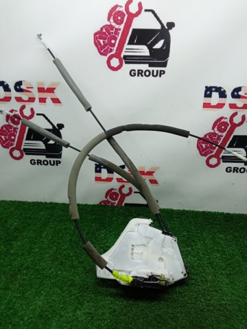 Внутренний дверной замок 805006RR0A NISSAN