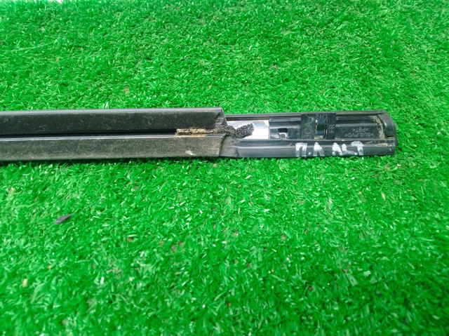 808216CA0A NISSAN купить в Ирпень