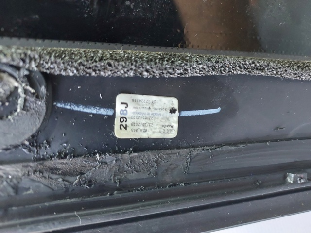 80A845298LNVB VAG Стекло кузова (багажного отсека) правое купить в Тернополь