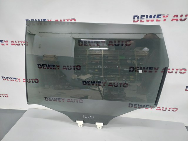 Стекло заднее левое 823016RA0A NISSAN