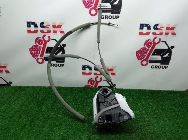 Замок двери задней левой 825016RR0A NISSAN