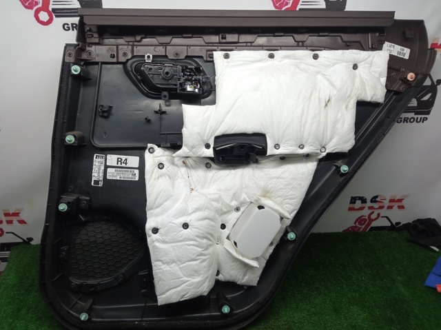 829A16RR7A NISSAN Обшивка (облицовка) внутренняя двери задней левой купить в Житомир