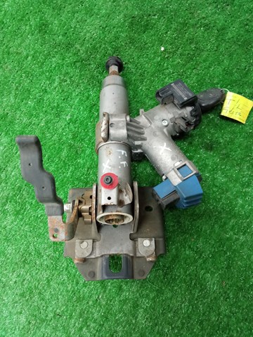 Замок зажигания 8V513F880DD FORD