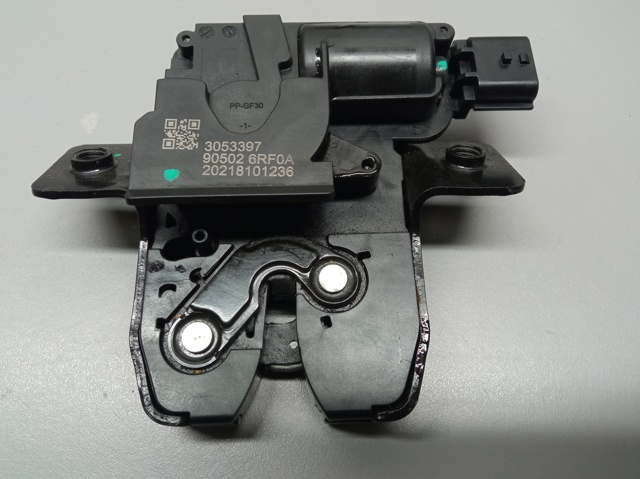 Замок и ручка двери задка 905026RF0A NISSAN