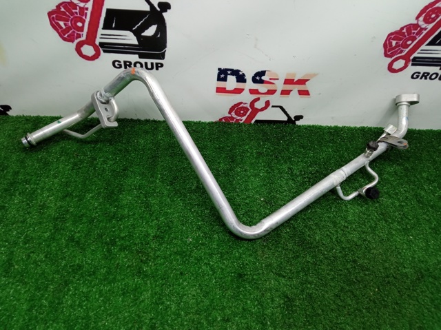Шланг кондиционера, от радиатора к испарителю 924466RC0C NISSAN