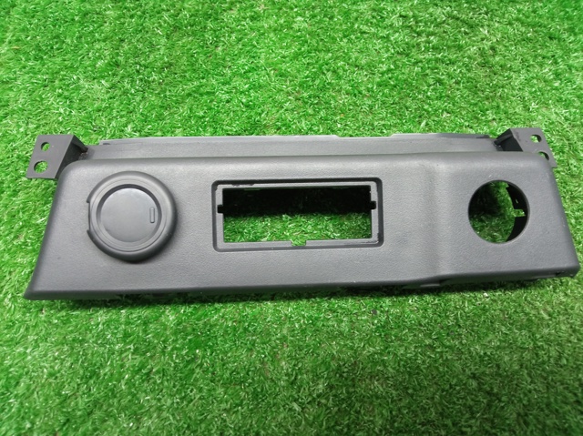 USB-разветвитель 969126RR0A NISSAN