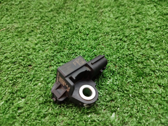 Датчик подушки безопасности 985815NN0A NISSAN