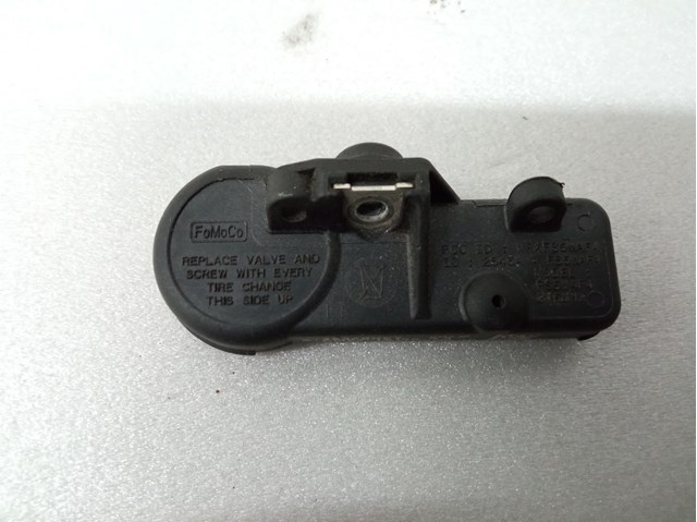 CM5T1A180AA FORD Клапан контроля давления воздуха в шине купить в Запорожье