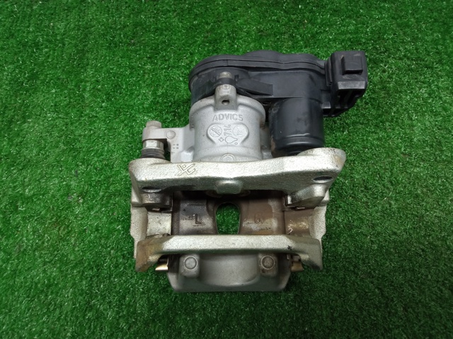 D40106RA0C NISSAN Суппорт задний левый купить в Ужгород