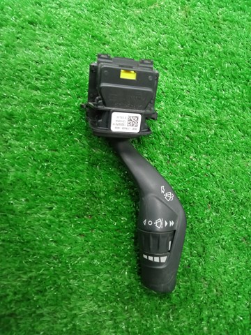 Переключатель подрулевой, правый DG9T17A553AEW FORD