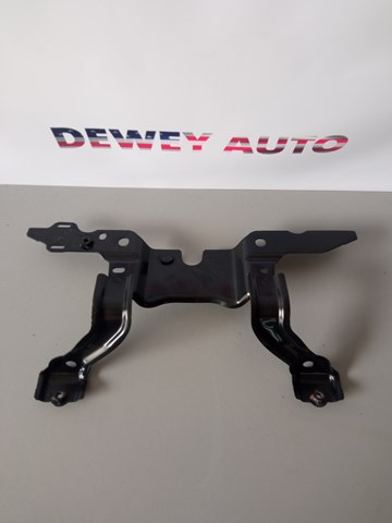 Кронштейн замка капота GHP95215YA MAZDA
