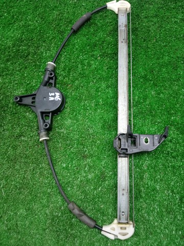 Стеклоподъемник левой задней двери GHP973590 MAZDA