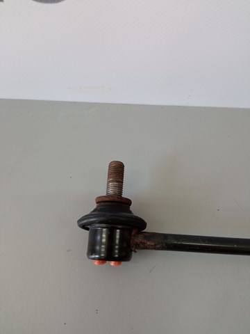 Стойка стабилизатора, переднего KD3534170 MAZDA
