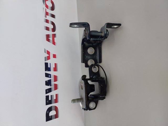 Петля двери передней правой KD5358210A MAZDA