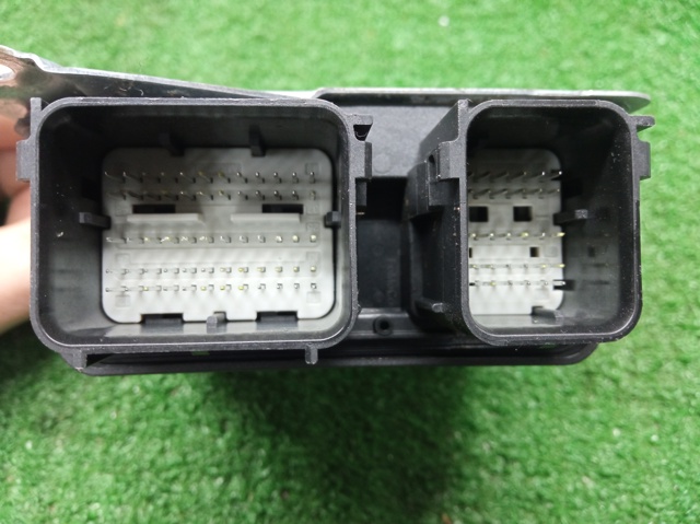 LJ6T14B321RB FORD купить в Черновцы