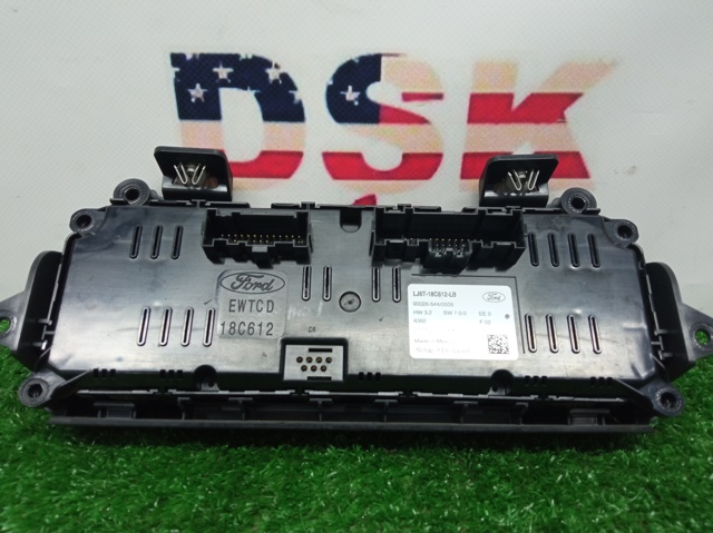 LJ6Z19980LB Блок управления режимами отопления/кондиционирования купить Сумы