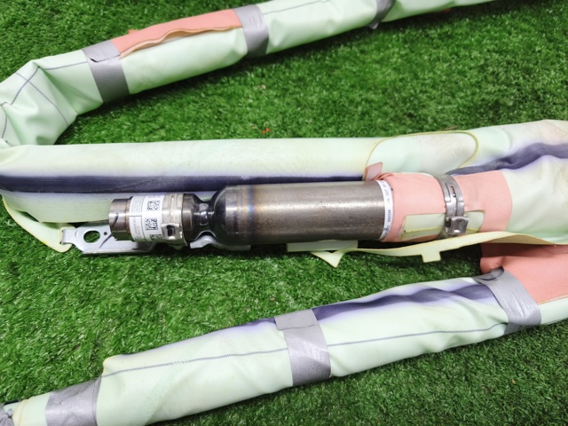 LJ6Z78042D94A Подушка безопасности (AIRBAG) шторка боковая правая купить Киев