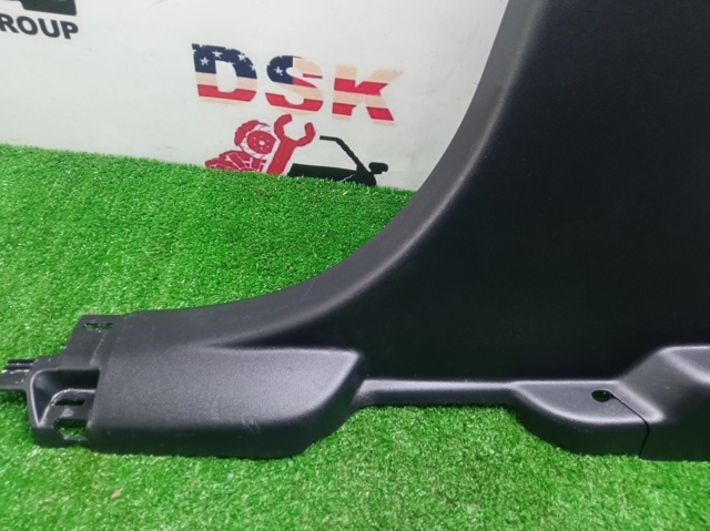 FORD LJ6Z7824346AA Обшивка стойки кузова внутренняя средняя нижняя правая в наличии Украина