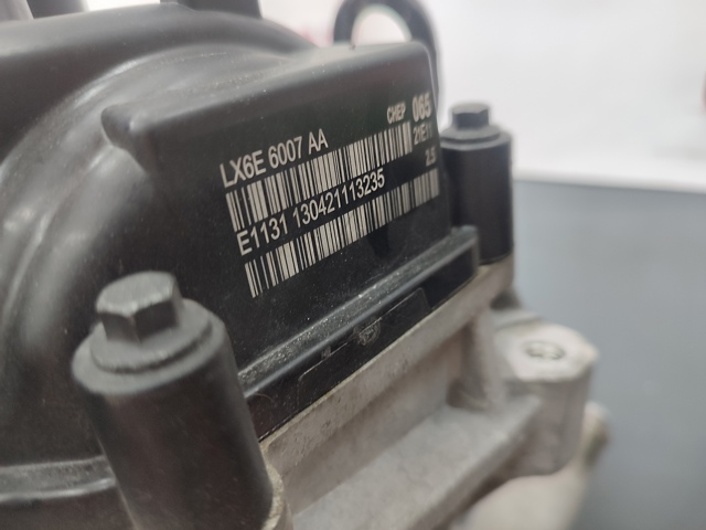 FORD LX6Z6007D Двигатель в наличии Ирпень