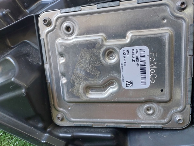M1PZ13008L FORD Правая фара купить в Ровно