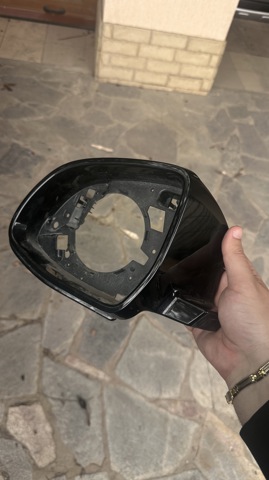 Накладка правого зеркала заднего вида 51167468242 BMW