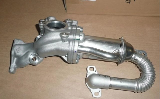Шланг (патрубок) радиатор EGR, подача 147350718R RENAULT
