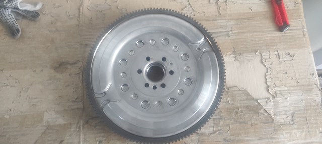 Маховик с зубчатым ободом 2294001583 SACHS