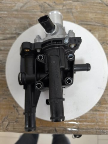 Термостат в сборе 25192233 OPEL