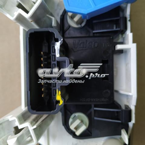 RENAULT 275704808R Блок управления режимами отопления/кондиционирования в наличии Житомир