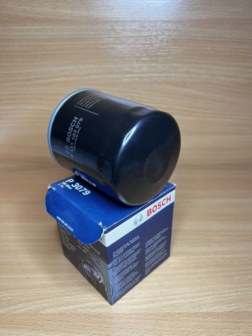 BOSCH 0451103079 Корпус масляного фильтра в наличии Черкассы