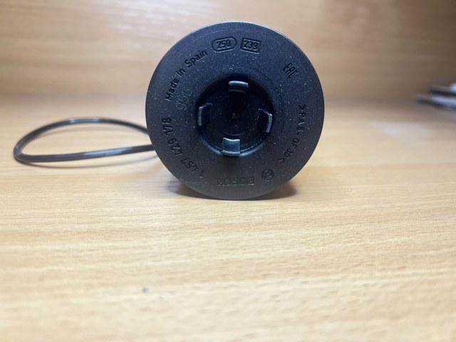 BOSCH 1457429178 Фильтр масляный в наличии Львов
