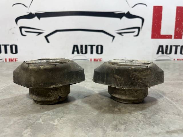 VAG 4B0399151M Подушка трансмиссии (опора коробки передач) в наличии Винница